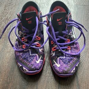 Nike Free 5.0 Womens Purple and Black Athletic Shoes